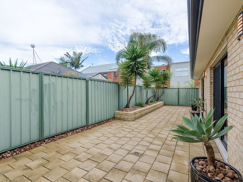 8 Freycinet Street, Mawson Lakes SA 5095