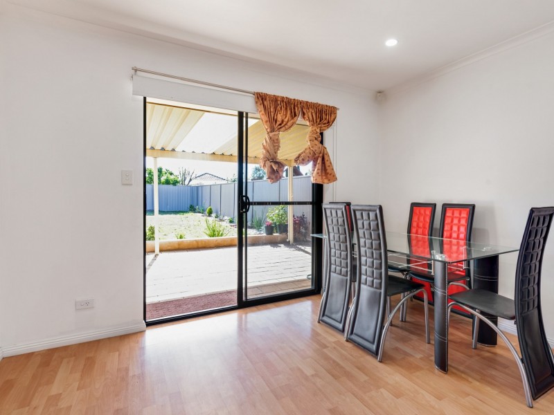 5 Hamley Crescent, Mansfield Park SA 5012