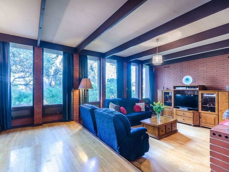 120 Barracks Road, Hope Valley SA 5090