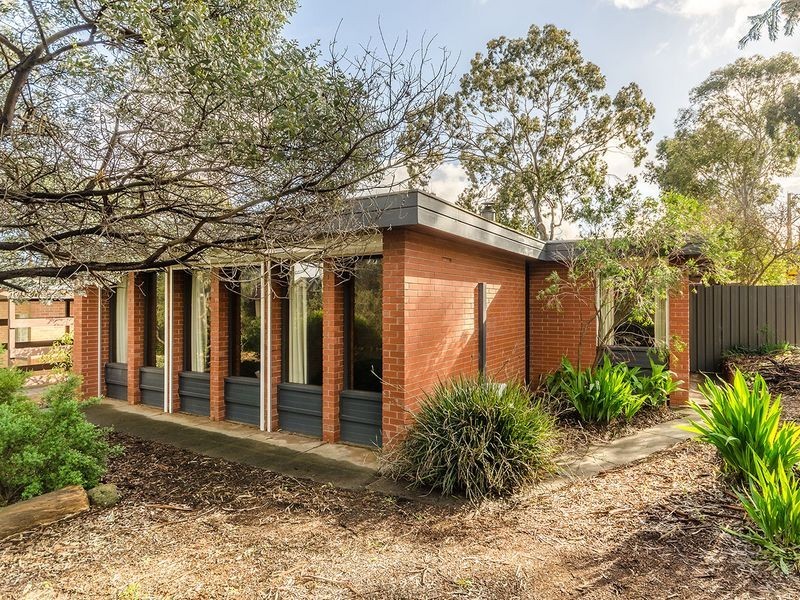 120 Barracks Road, Hope Valley SA 5090