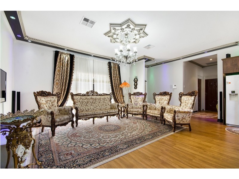 25 Pierre Road, Modbury SA 5092