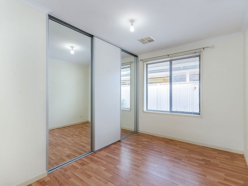 11 Warren Street, Angle Park SA 5010