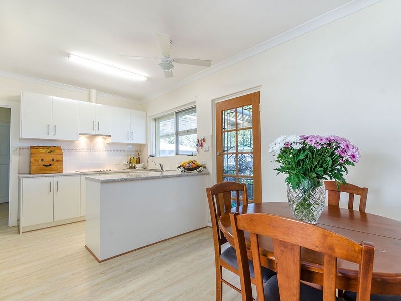 23 Essex Street, Woodville Gardens SA 5012