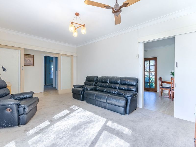 23 Essex Street, Woodville Gardens SA 5012