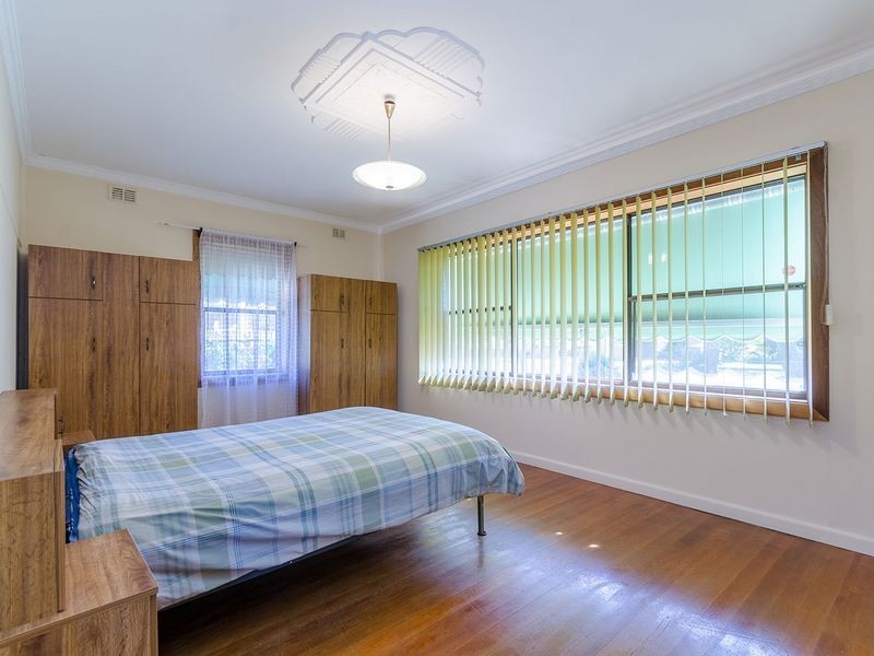 31 Holden Avenue, Woodville West SA 5011