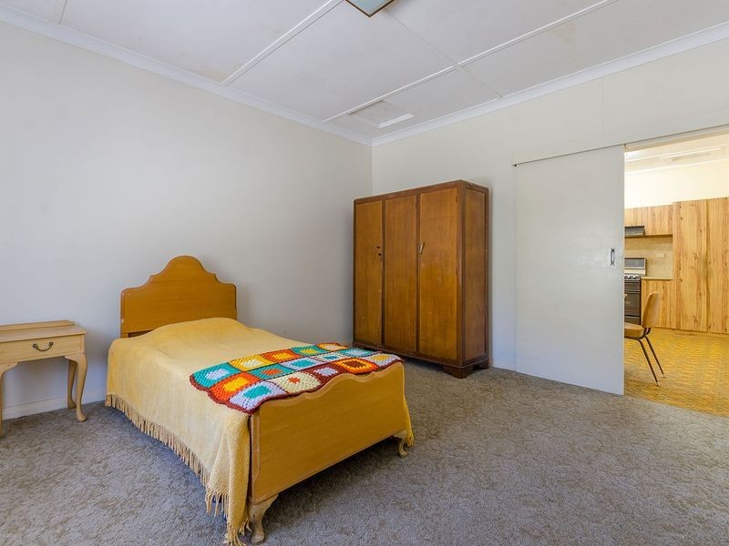 31 Holden Avenue, Woodville West SA 5011