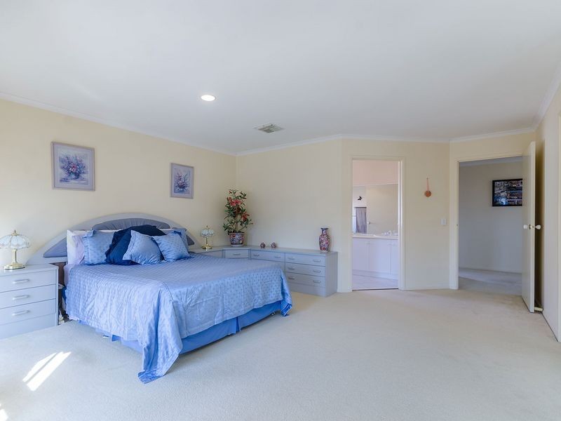 12 Coopers Crescent, Mawson Lakes SA 5095