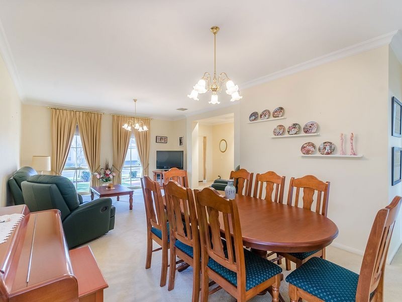 12 Coopers Crescent, Mawson Lakes SA 5095