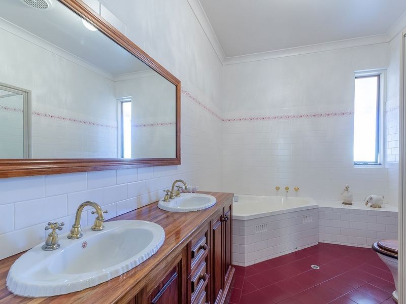 55 Findon Road, Woodville South SA 5011