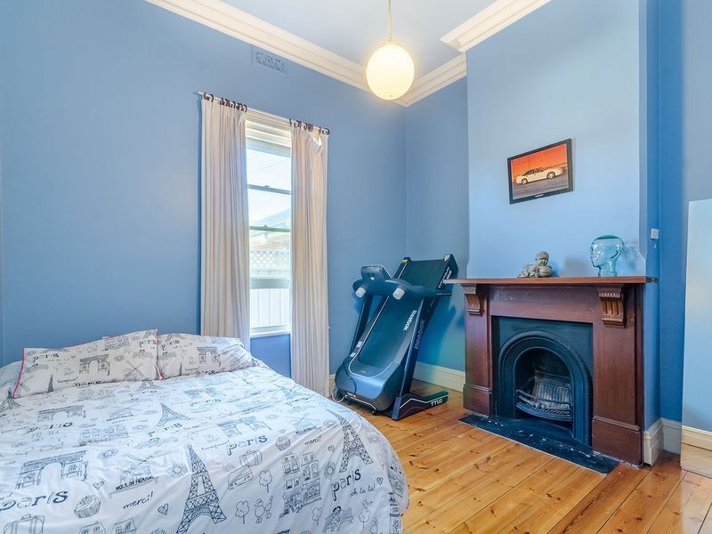 55 Findon Road, Woodville South SA 5011