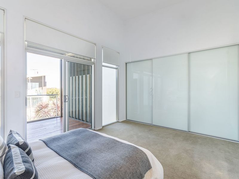 2 Yeltu Court, New Port SA 5015