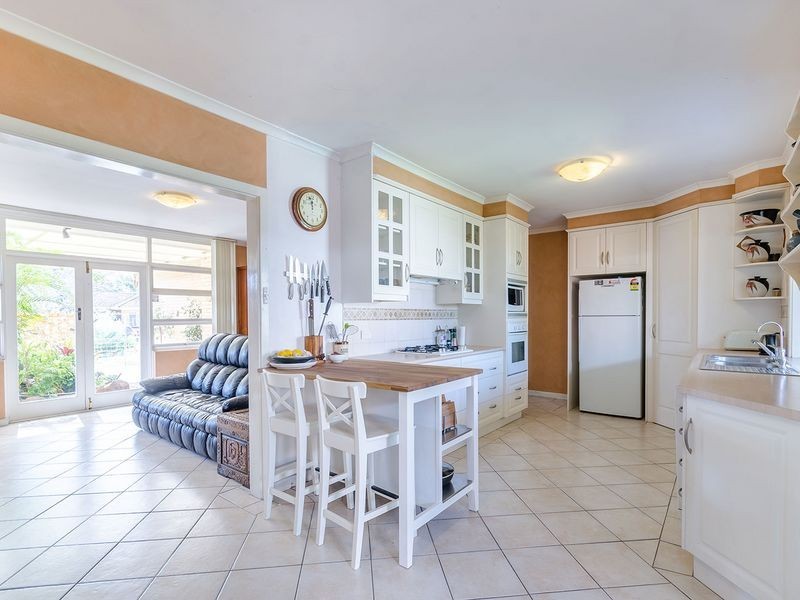 18 Egras Avenue, Fulham Gardens SA 5024