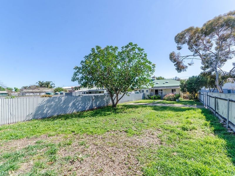 35 Simpson Avenue, Devon Park SA 5008