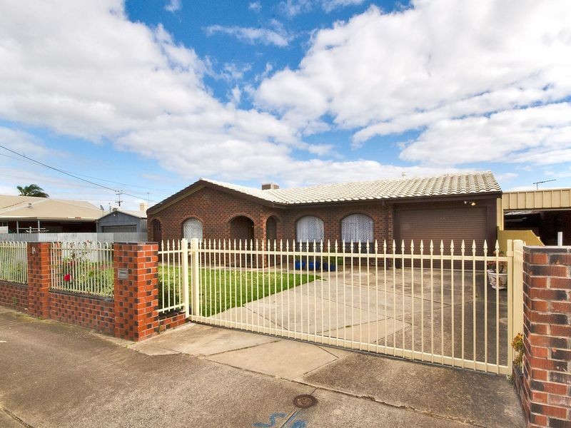 1A Stonehaven Street, Pennington SA 5013