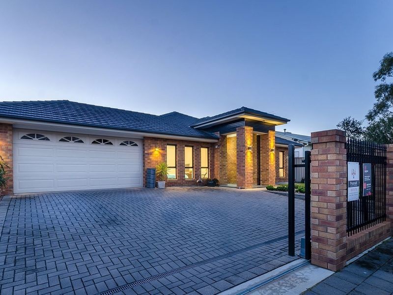 12 Malcolm Avenue, Holden Hill SA 5088