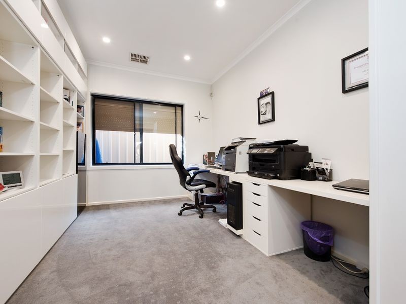 12 Malcolm Avenue, Holden Hill SA 5088