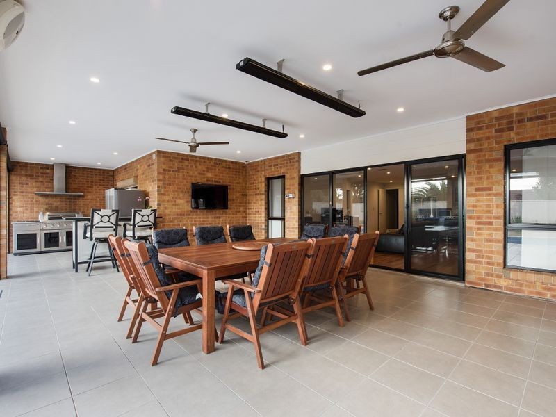 12 Malcolm Avenue, Holden Hill SA 5088