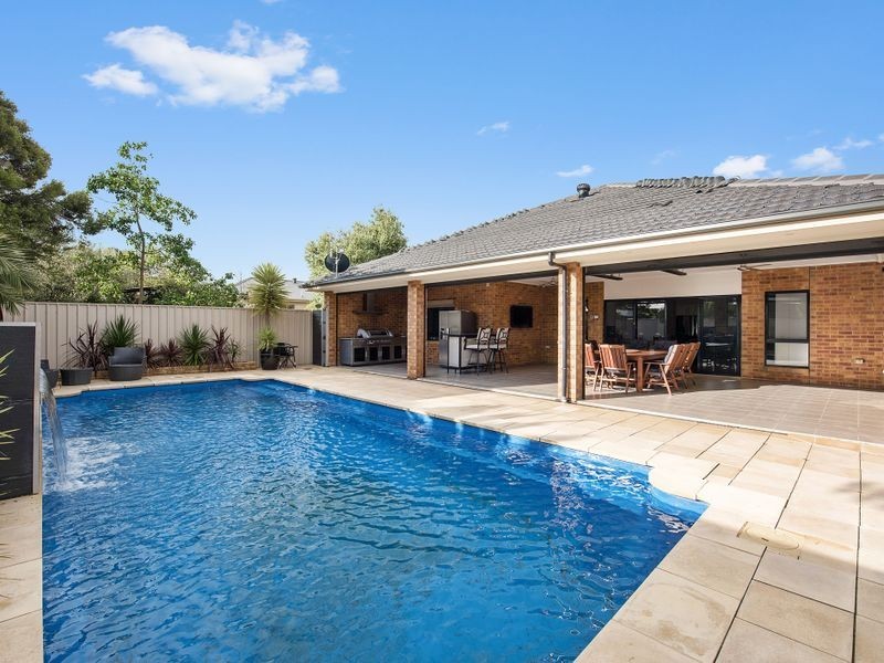 12 Malcolm Avenue, Holden Hill SA 5088