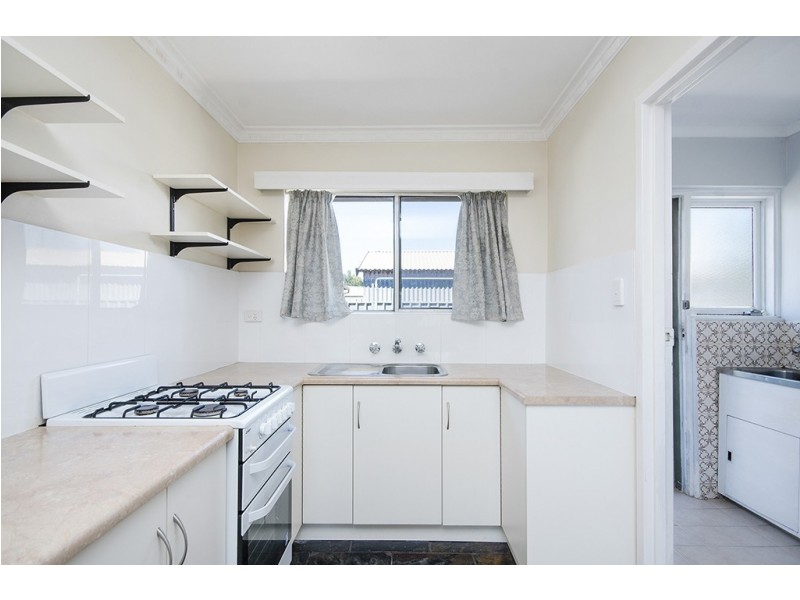 Unit 2/11 Enid Avenue, Osborne SA 5017