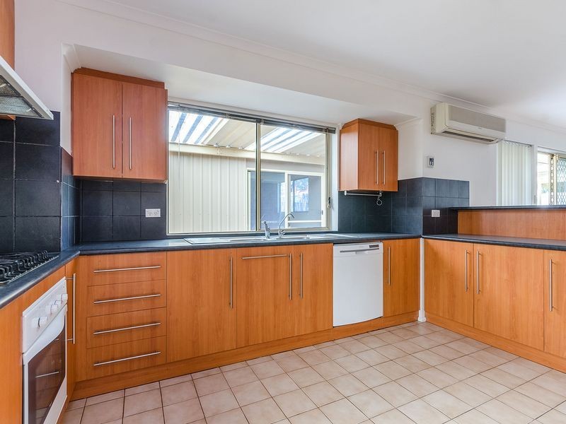 4 Camelia Drive, Parafield Gardens SA 5107