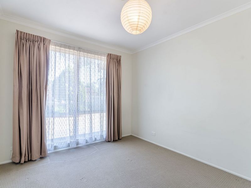 4 Camelia Drive, Parafield Gardens SA 5107