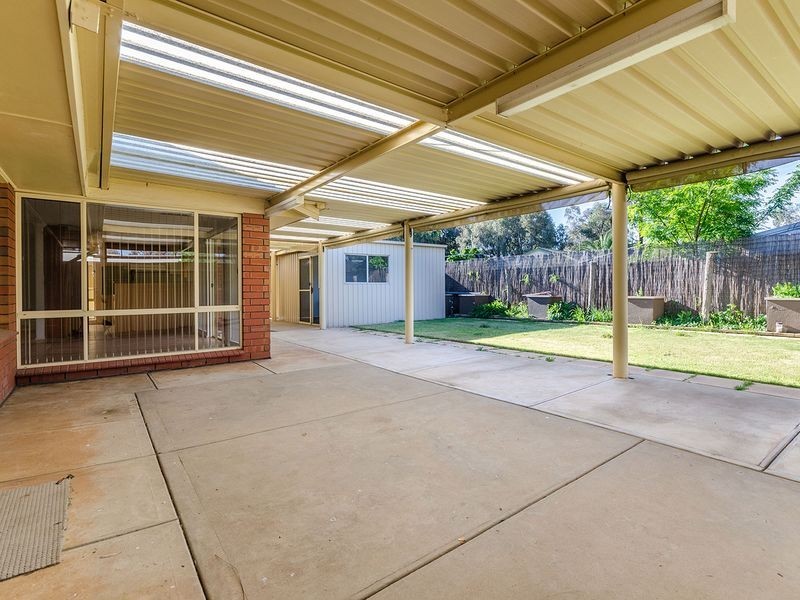 4 Camelia Drive, Parafield Gardens SA 5107