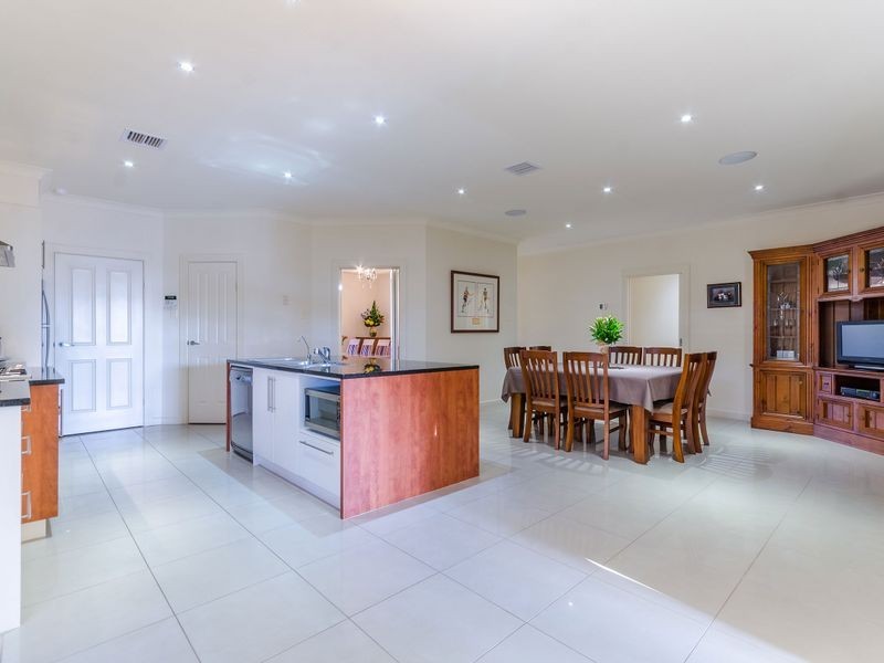 22 Kurrajong Avenue, Athelstone SA 5076