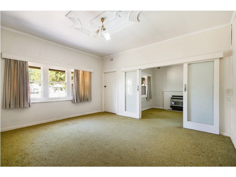 9 Stroud Street (South), Cheltenham SA 5014