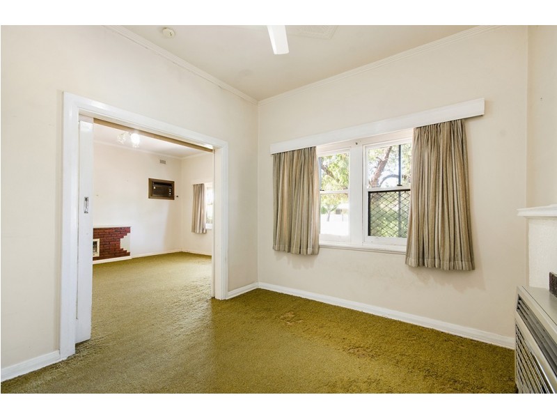 9 Stroud Street (South), Cheltenham SA 5014