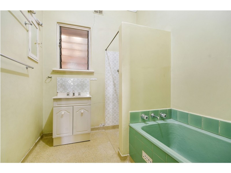 9 Stroud Street (South), Cheltenham SA 5014