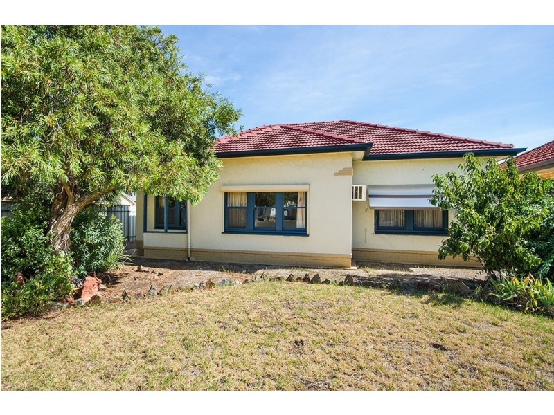 9 Stroud Street (South), Cheltenham SA 5014