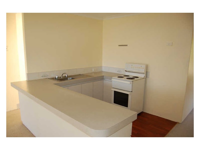 18 Emperor Close, Seville Grove WA 6112