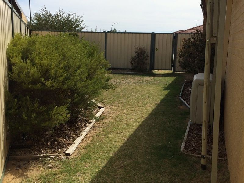 1 Donegal Court, Seville Grove WA 6112