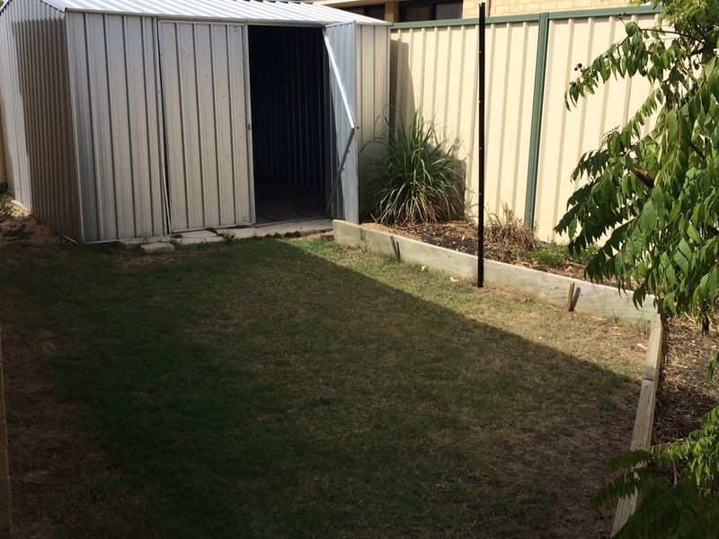1 Donegal Court, Seville Grove WA 6112
