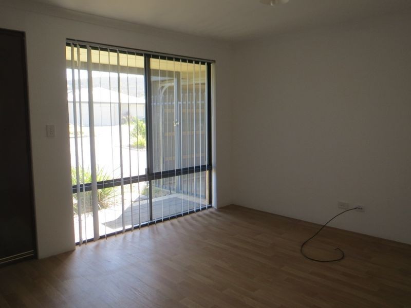 12 Edsell Entrance, Brookdale WA 6112