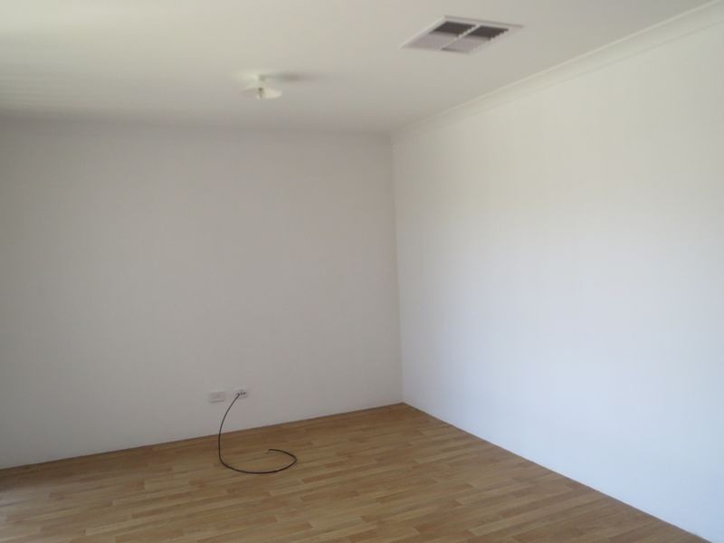 12 Edsell Entrance, Brookdale WA 6112