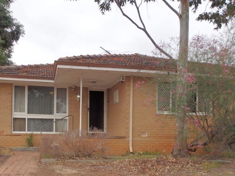 36 Clenham Way, Kelmscott WA 6111