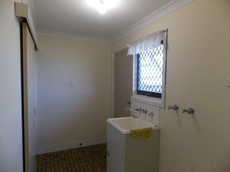 7 Quickly Crescent, Hamilton Hill WA 6163