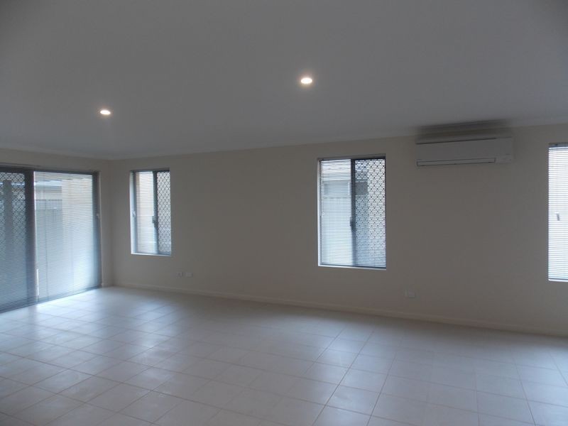 39 McLachlan Turn, Byford WA 6122