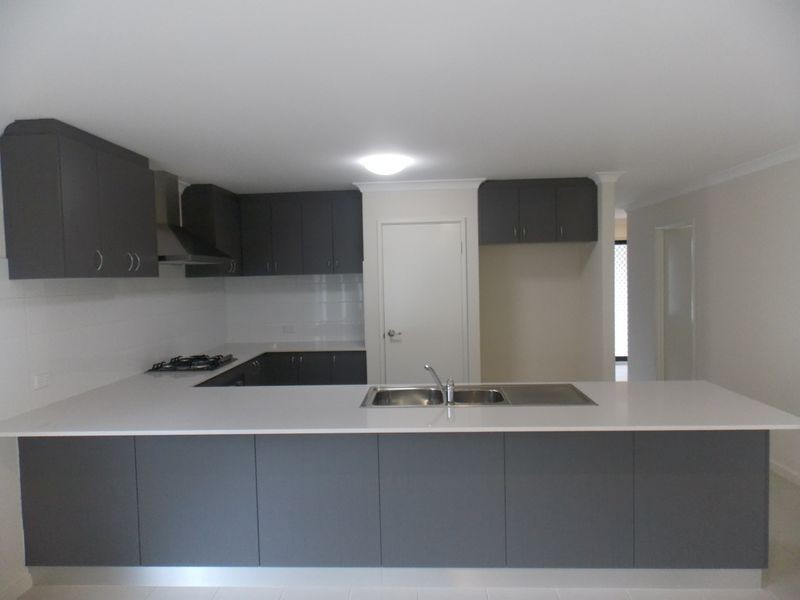 39 McLachlan Turn, Byford WA 6122