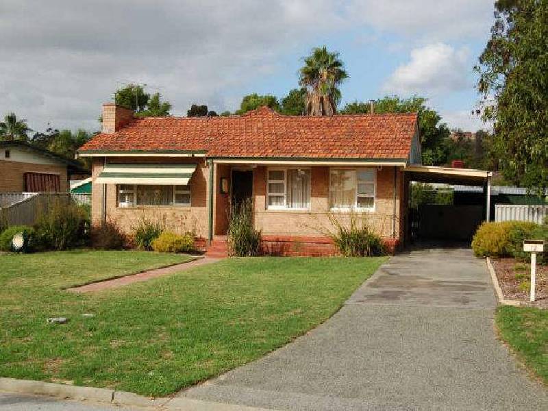12 Badbury Road, Armadale WA 6112