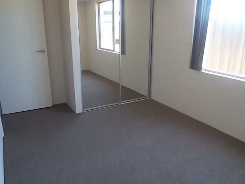 148 Mornington Crescent, Wandi WA 6167