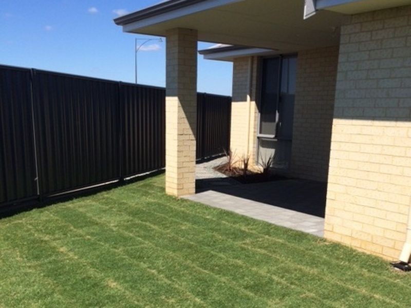 148 Mornington Crescent, Wandi WA 6167