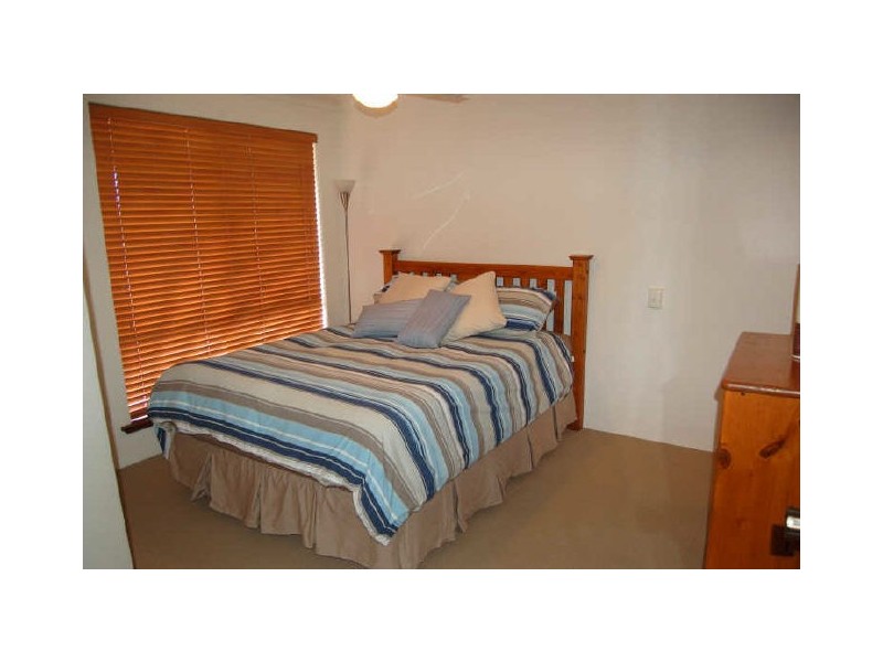 7 Ellendale Court, Seville Grove WA 6112