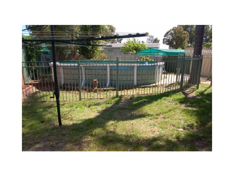 66 Lowanna Way, Armadale WA 6112