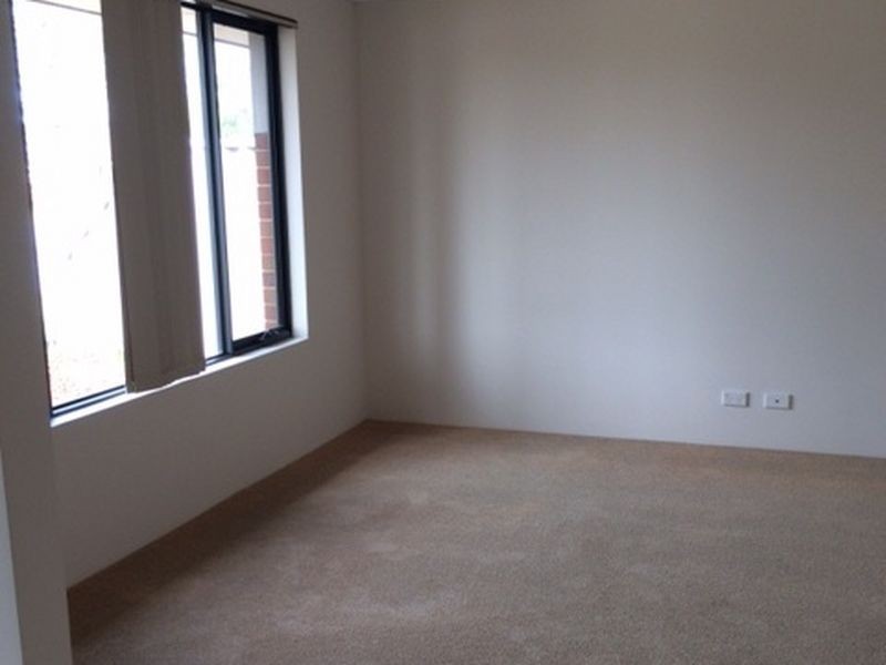 10 Celtic Crescent, Shoalwater WA 6169