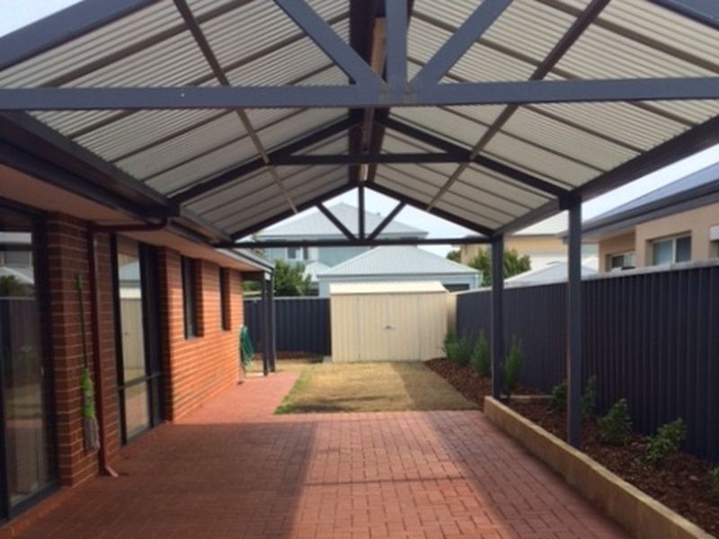 10 Celtic Crescent, Shoalwater WA 6169