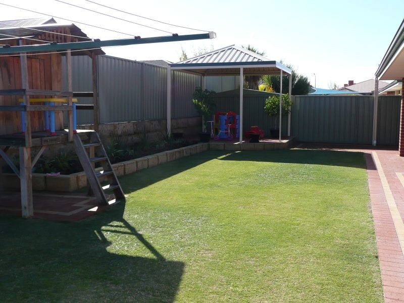 11 Heysen Parade, Southern River WA 6110