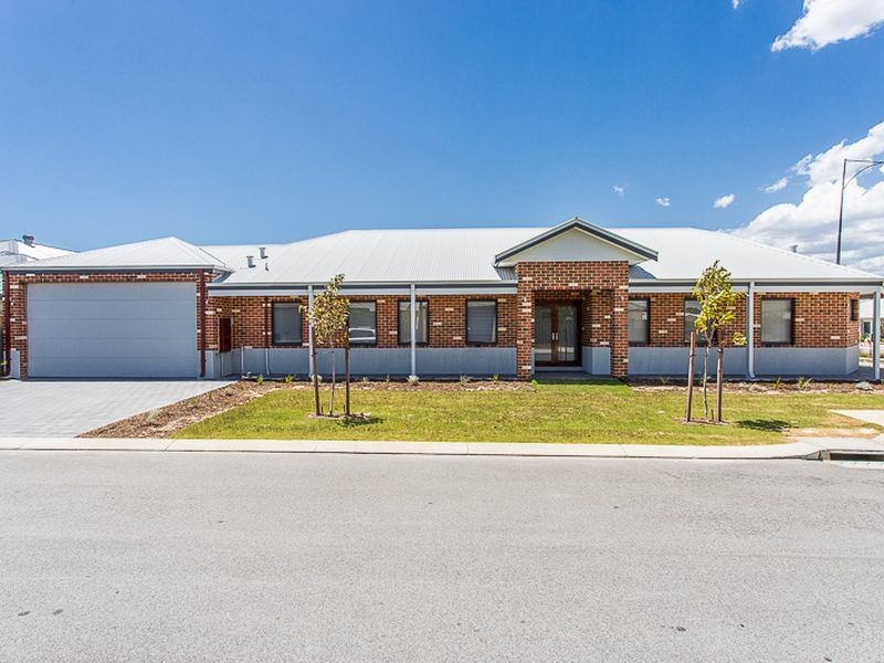 163 Honeywood Drive, Wandi WA 6167