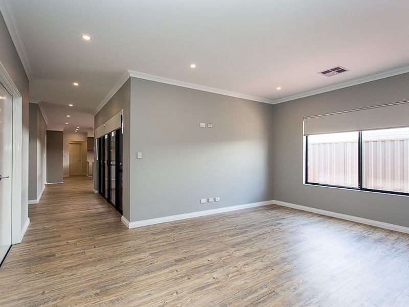 163 Honeywood Drive, Wandi WA 6167